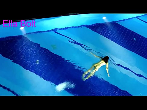 ❤️ Saya tidak bisa berhenti menonton, pirang muda tertangkap basah berenang di kolam resor ELLA BOLT Porno fb di id.hentaisea-com.ru